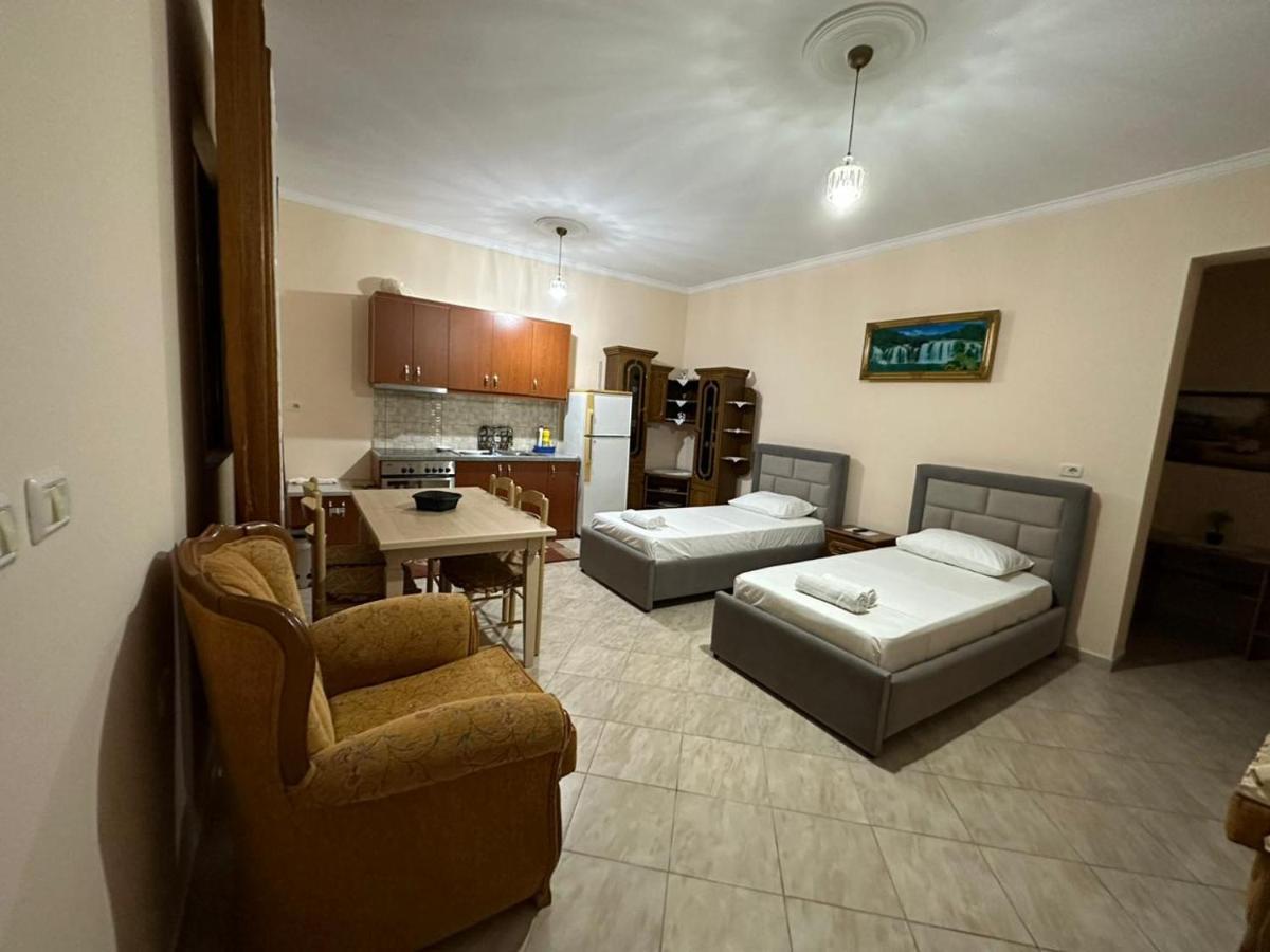 Mandi'S Apartment Ксаміл Екстер'єр фото